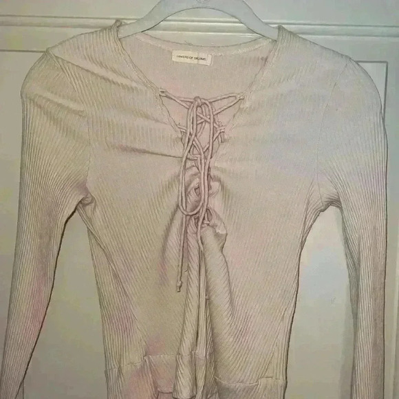 Boutique nude lace up bodysuit - Picture 3 of 3